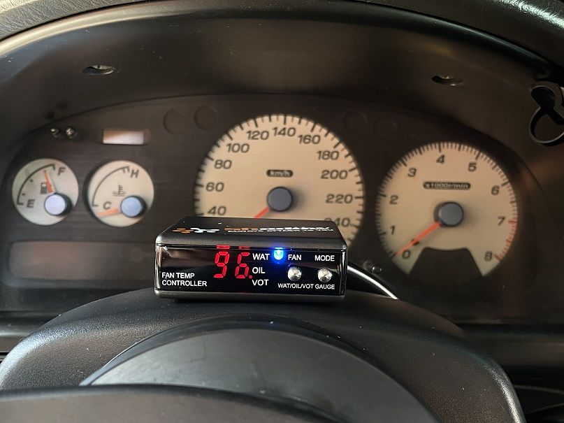 20240301 fan temp controller display in impreza